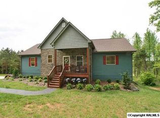 390 Slaughter Rd, Valhermoso Springs, AL 35775