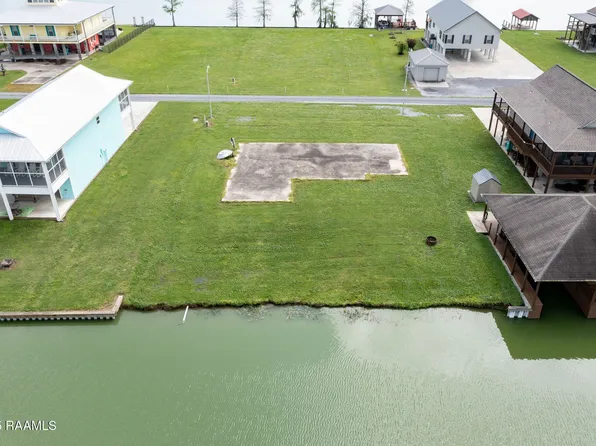 N Wilderness Rd, Pt Barre, LA 70577