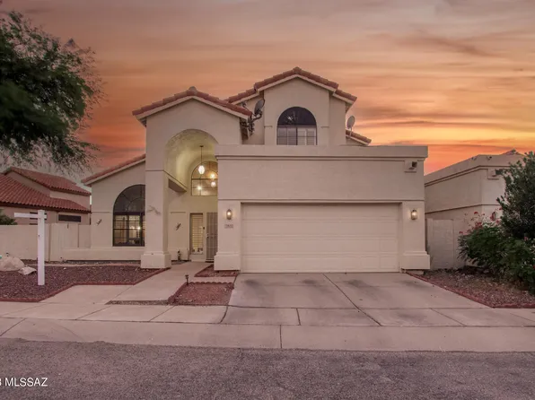 7800 E Marquise Dr, Tucson, AZ 85715
