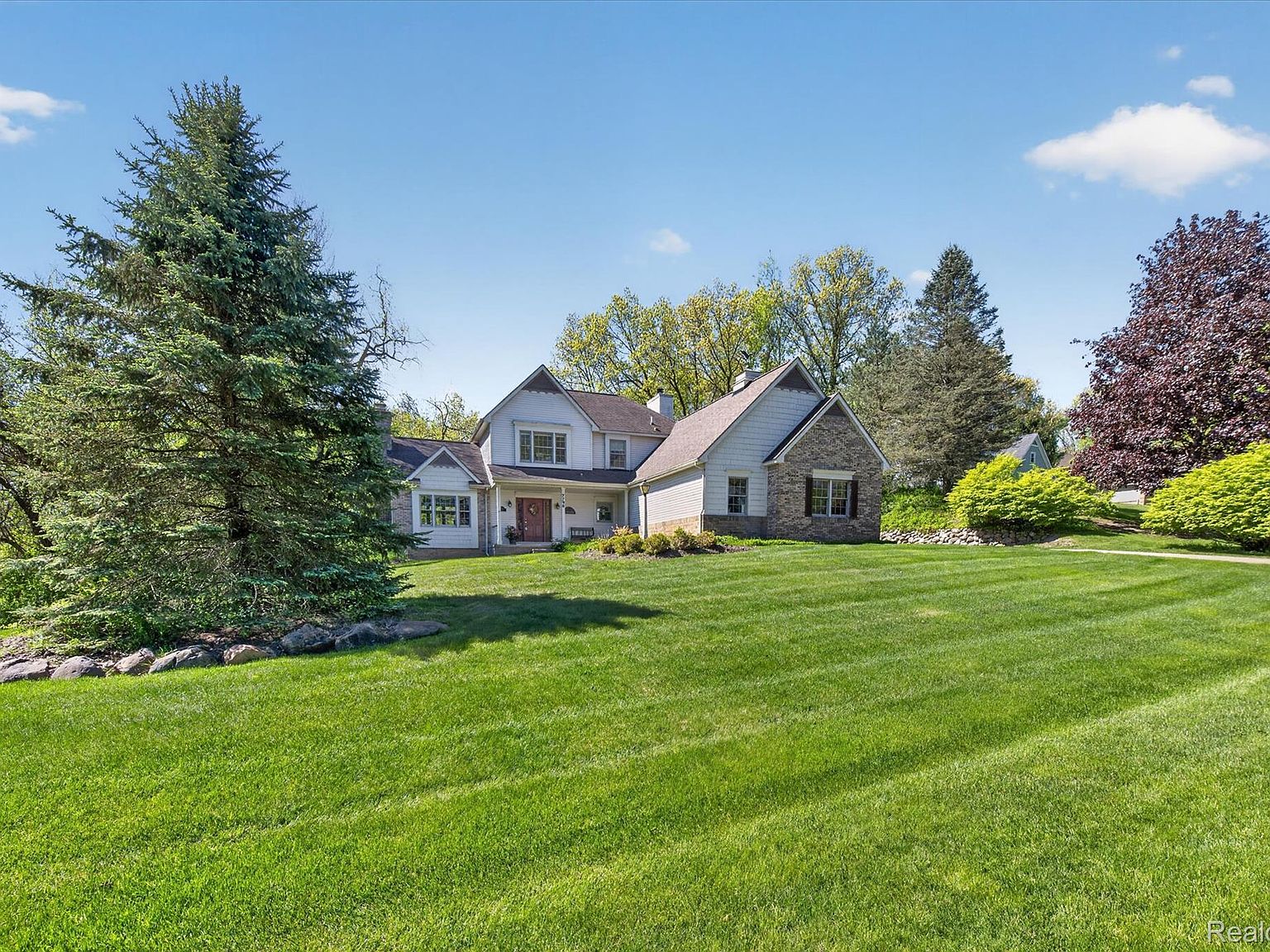 Miページ 7798 Lee Rd, Brighton, MI 48116 | MLS #20261035101 | Zillow