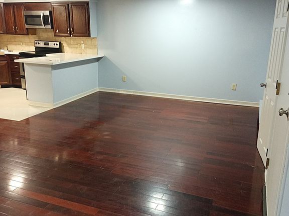 4th image of 11B Hulbert Rd APT 15