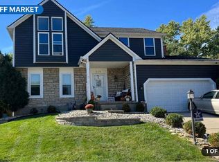 225 Jeanne Dr, Springboro, OH