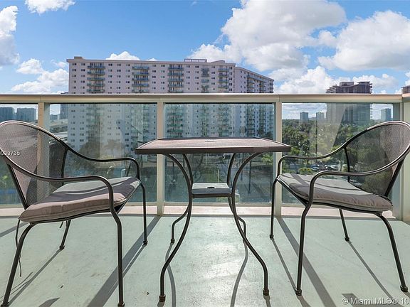 2nd image of 19370 Collins Ave APT 712
