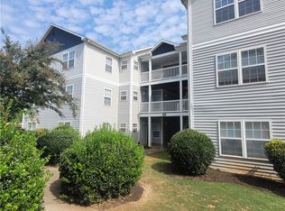 192 University Village Dr APT I, Central, SC 29630