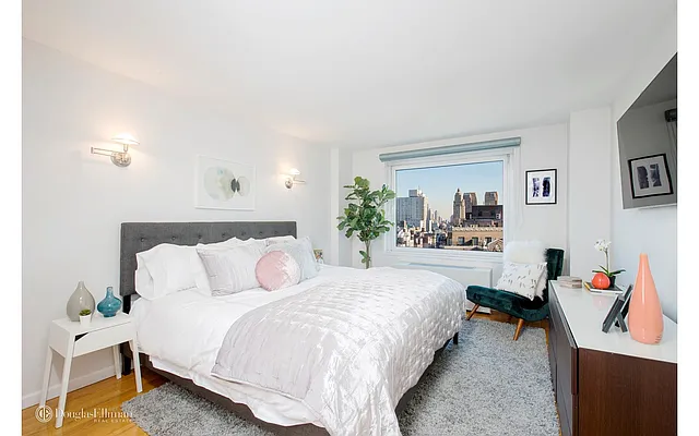 Sold by Douglas Elliman | media 5