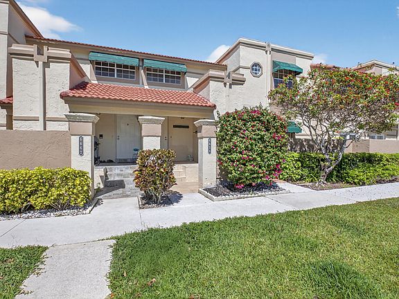 2nd image of 6658 Via Regina #10