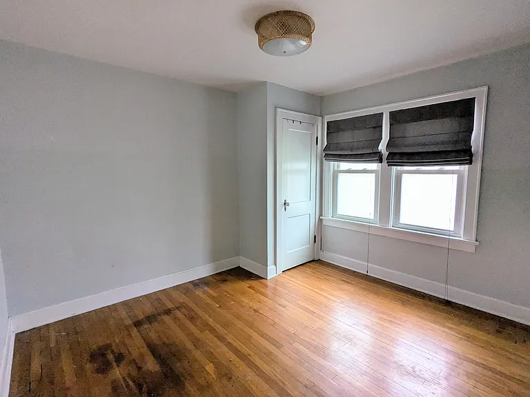 2761 Indianola Ave #2761 — Photo 11