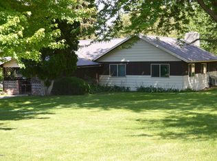 160 Grabenstein Rd, Selah, WA 98942