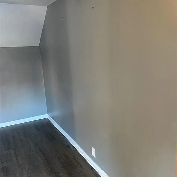 278 King St #UPPER — Photo 8