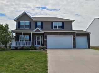 3921 Woodworth Dr, Lorain, OH 44053