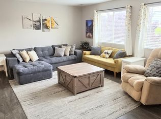 6961 S Village River Ln APT D6, Midvale, UT 84047