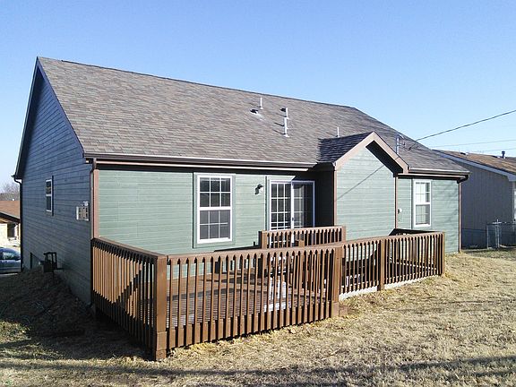 5th image of 1310 Sunshine St