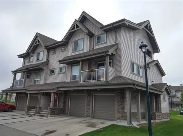 12050 17th Ave SW, Edmonton, AB