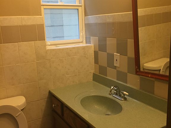 5th image of 353 Walden Ave