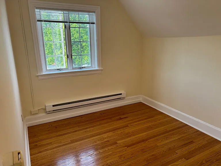 30 E Market St — Photo 10