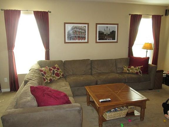 4th image of 3263 Guffey Dr