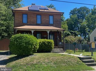 8515 60th Pl, College Park, MD 20740