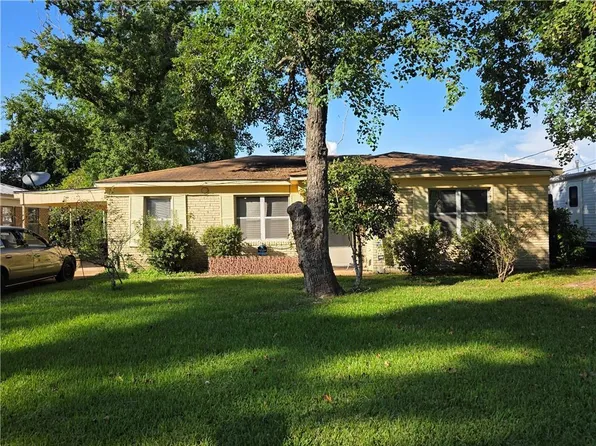 5116 Broadmoor Ct, Alexandria, LA 71302