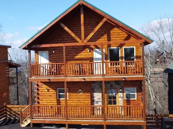 672 Stockton Dr, Sevierville, TN 37876