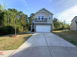 217 Wilbur Lake Dr, Fuquay Varina, NC 27526