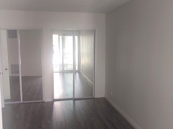 5th image of 1427 N Poinsettia Pl #3344