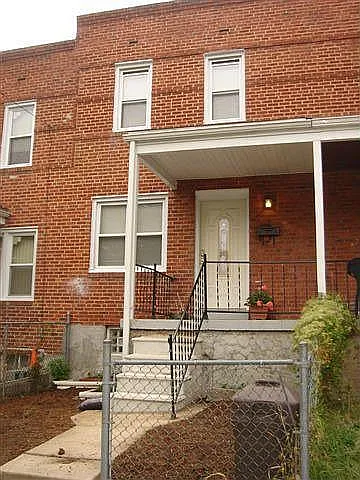 830 Montpelier St — Photo 1