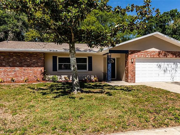 2nd image of 3229 Spanish Moss Ln
