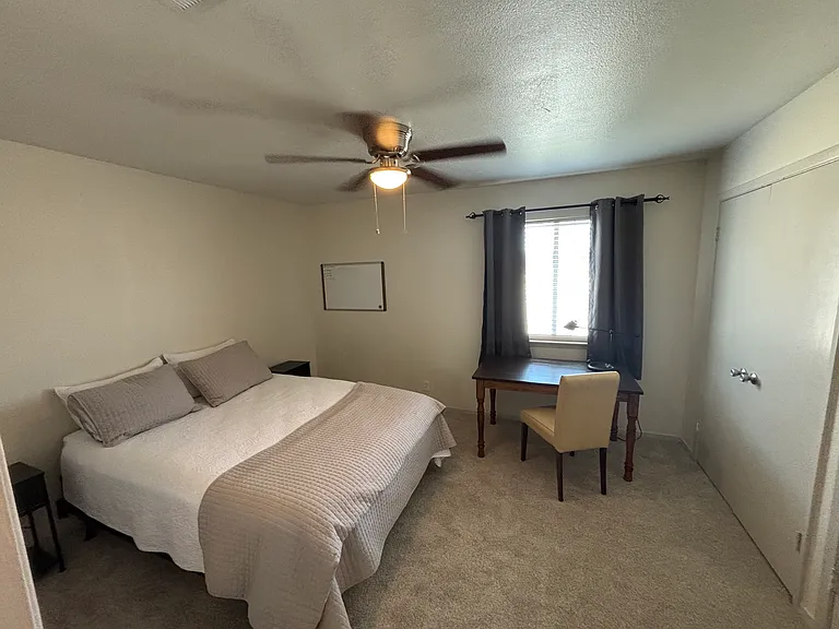 724 S Welch St #15 — Photo 6
