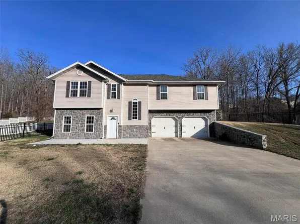 24529 True Dr, Saint Robert, MO 65584