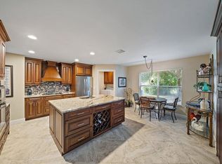 4304 Hunting Trl, Lake Worth, FL 33467