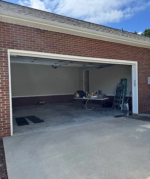 186 Chesterfield Dr — Photo 4