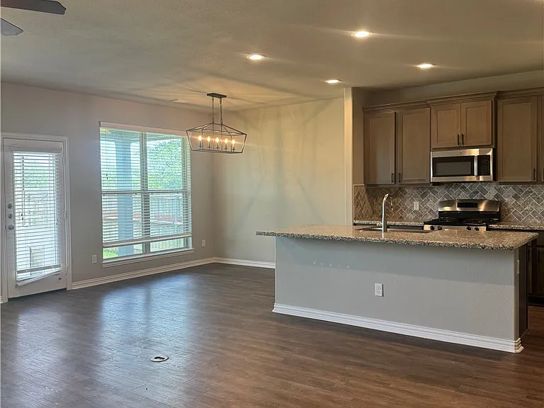 6346 Spartan Dr — Photo 8