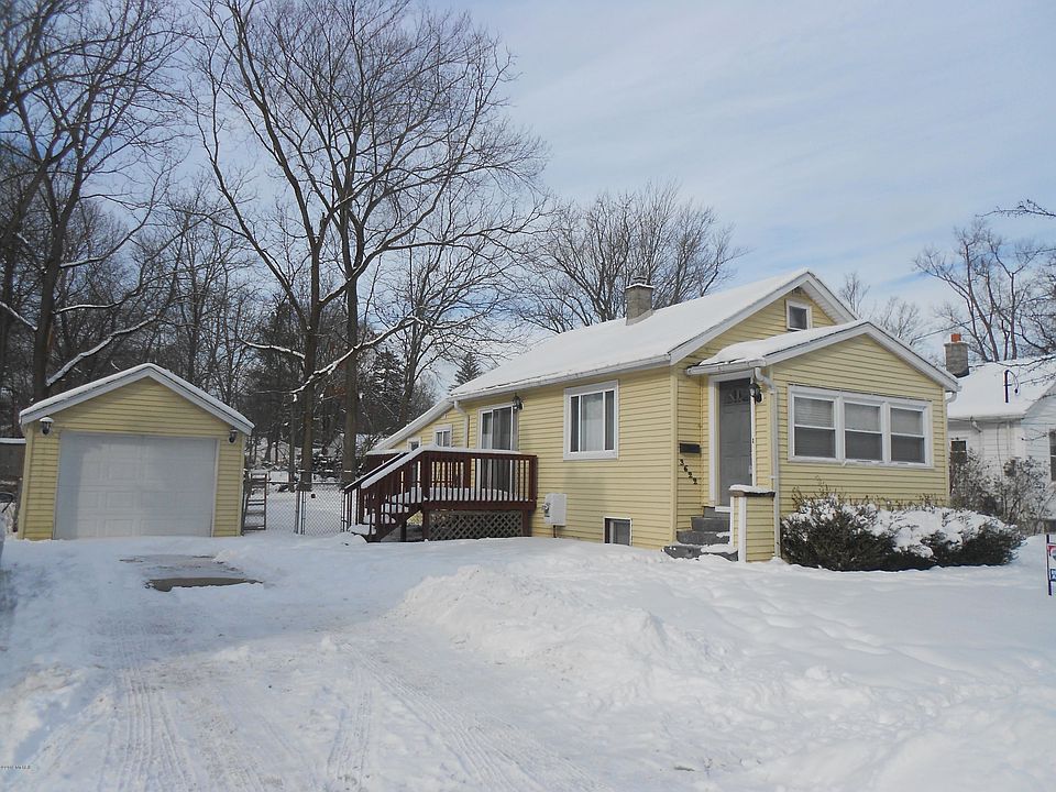 1st image of 3622 Barnard Ave
