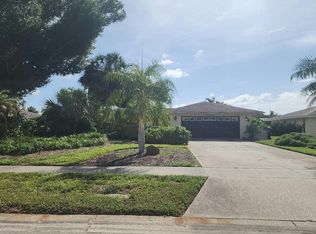 1241 Lucaya Ave, Venice, FL 34285