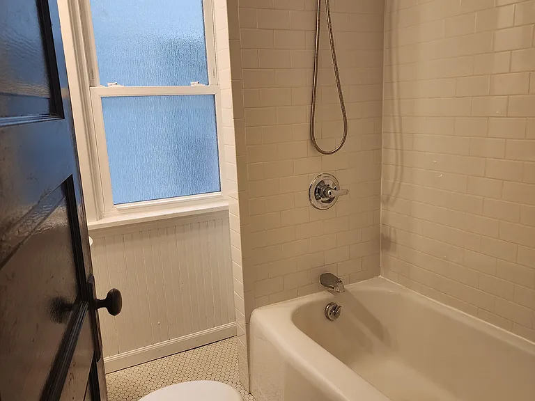 21 Cleveburn Pl #1 — Photo 10