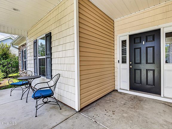 4th image of 158 Moonstone Court