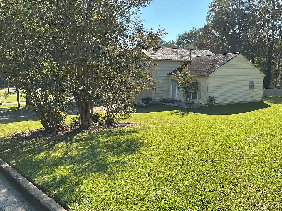 106 Gatwick Ct