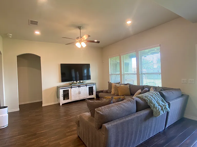 23335 Yellow Larkspur Ln — Photo 4