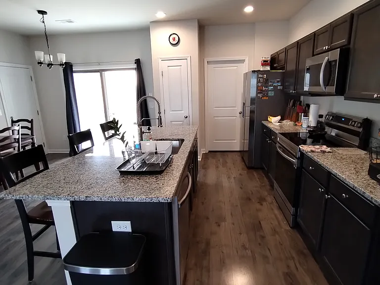 1021 Berry Patch Cir — Photo 5