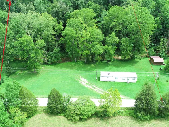 2012 Fitchburg Rd, Ravenna, KY 40472