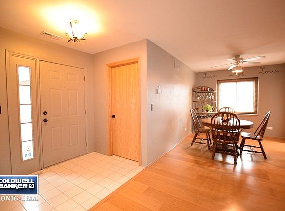 3rd image of 1162 Greensfield Dr
