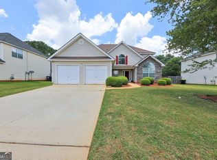 180 Spring Lake Ter, Covington, GA 30016