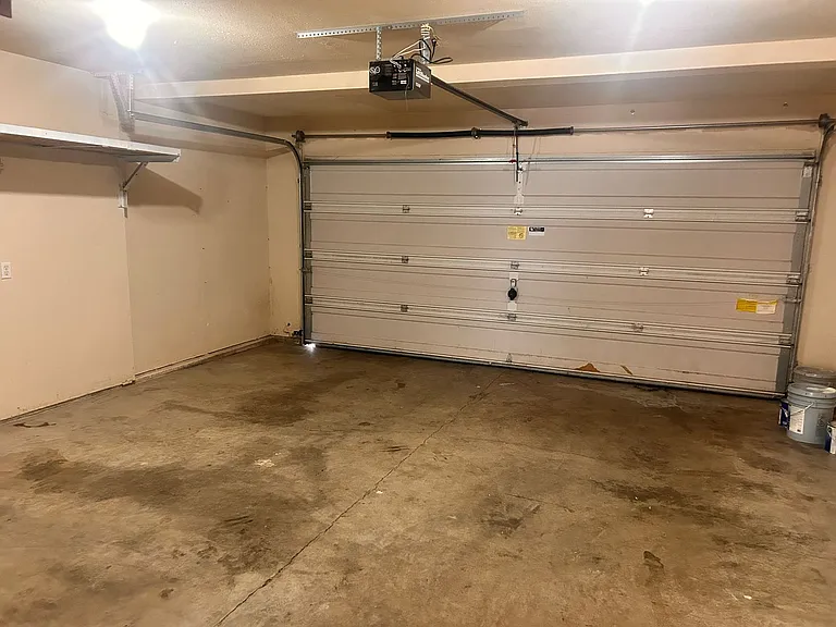 2313 NW 4th St — Photo 7