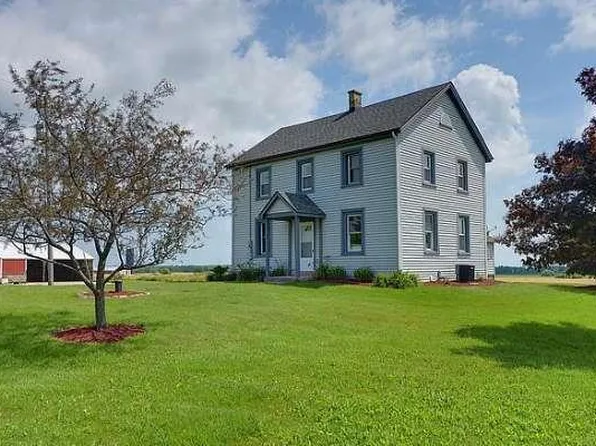 3966 County Rd, Port Washington, WI 53074