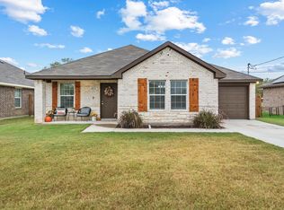 411 SW 16th St, Mineral Wells, TX 76067