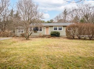 120 Linebrook Rd, Ipswich, MA 01938