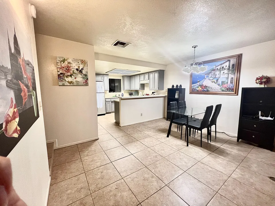 16733 Sherman Way #E