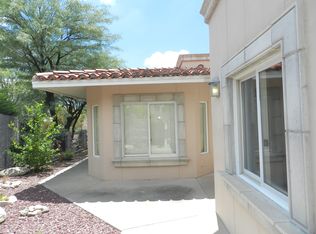 6351 W Skyline Ct, Tucson, AZ 85718