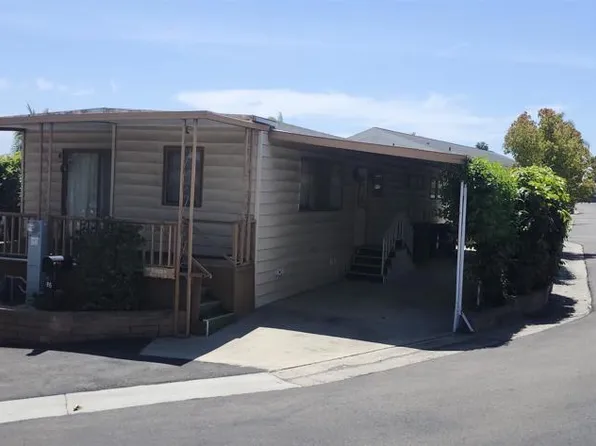 245 W Bobier Dr Space 86, Vista, CA 92083