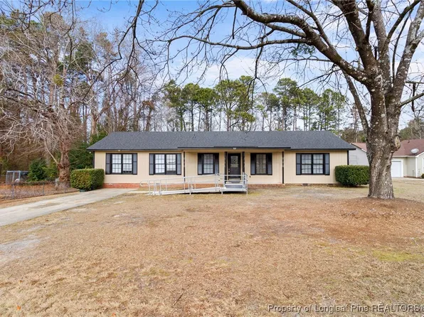 518 Suffolk Ct, Fayetteville, NC 28311